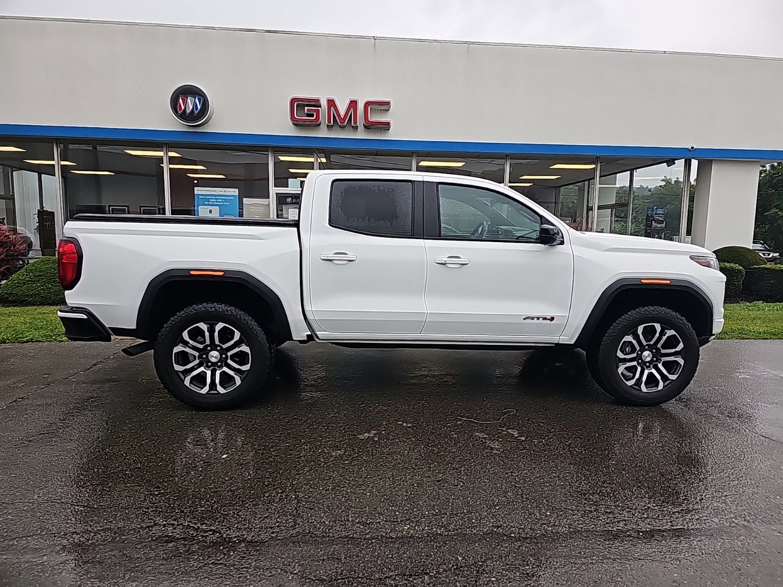 Used 2023 GMC Canyon AT4 with VIN 1GTP6DEK4P1224472 for sale in Montoursville, PA