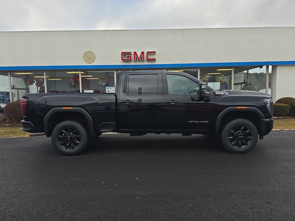 New 2026 GMC Sierra 2500 HD AT4 Truck Crew Cab