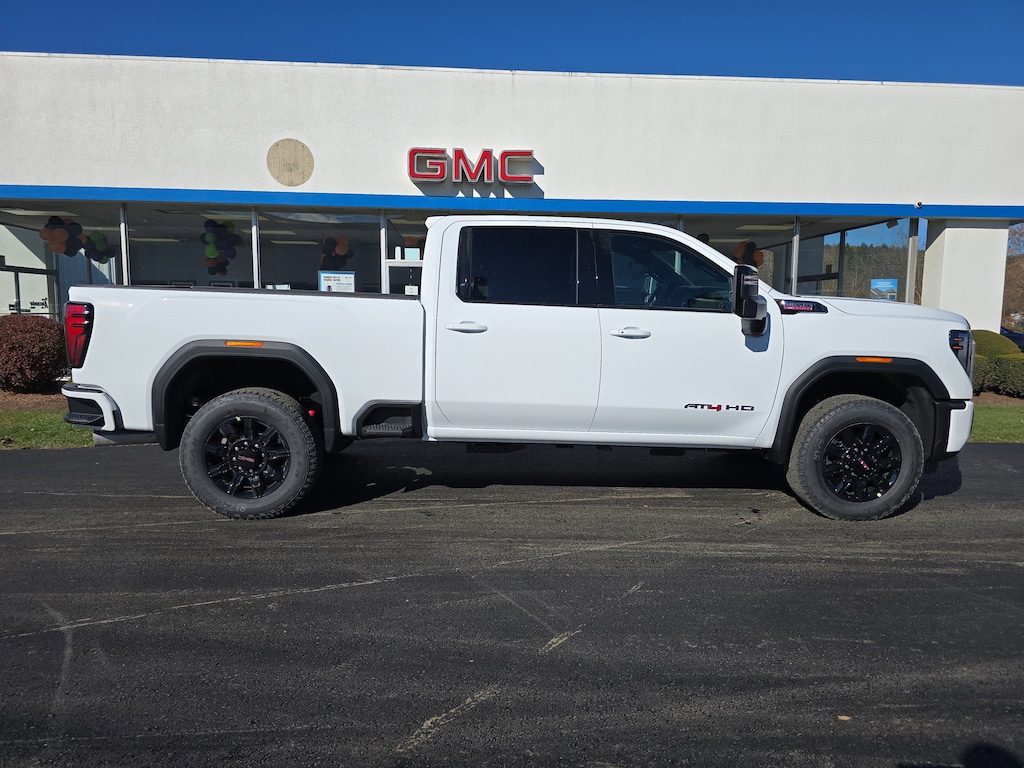 New 2026 GMC Sierra 2500 HD AT4 Truck Crew Cab