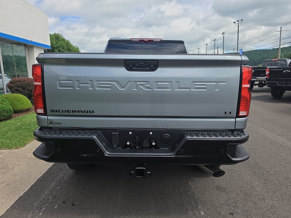 New 2026 Chevrolet Silverado 2500 HD LT Truck Crew Cab