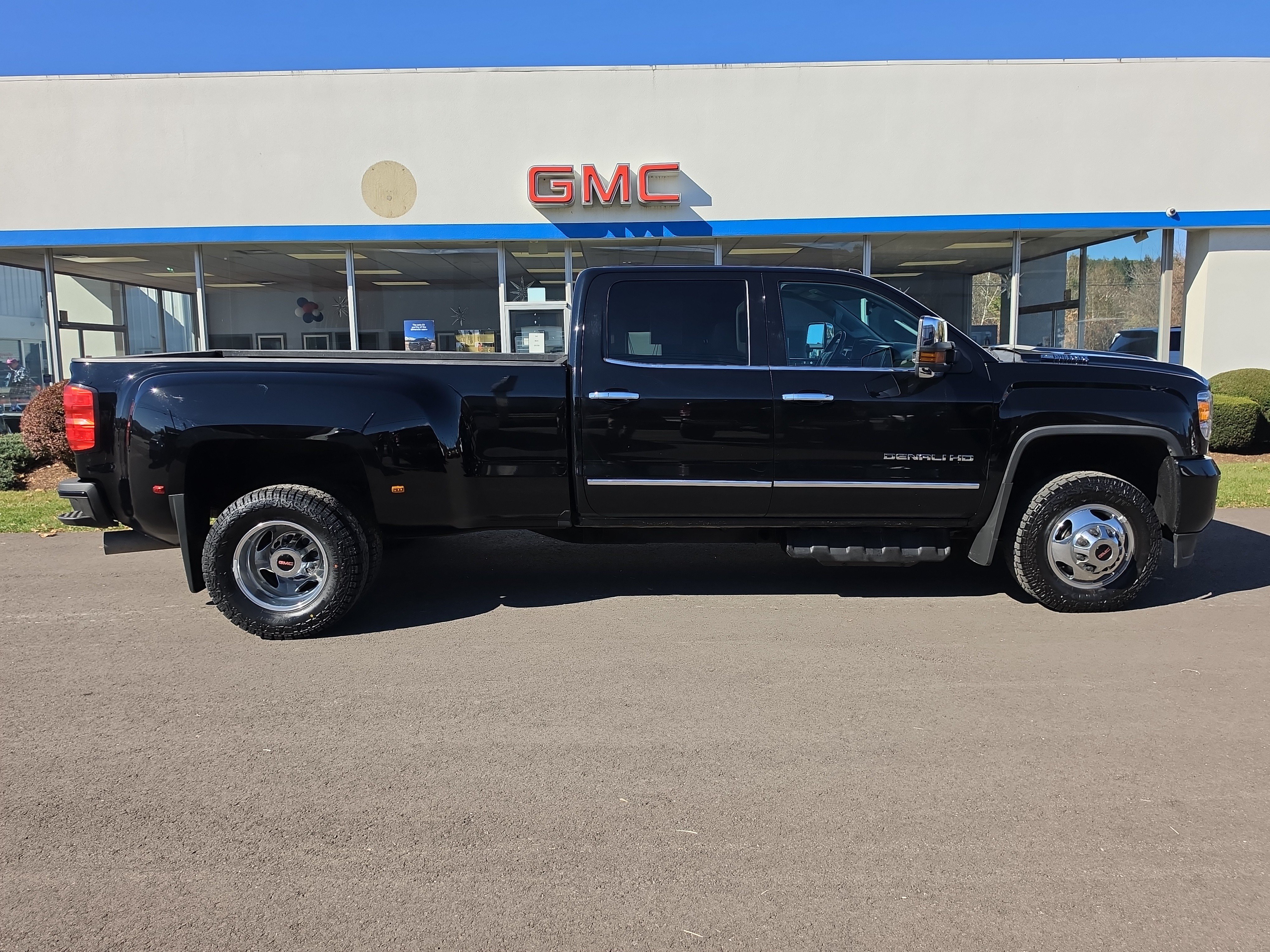 Used 2019 GMC Sierra 3500HD Denali Truck Crew Cab