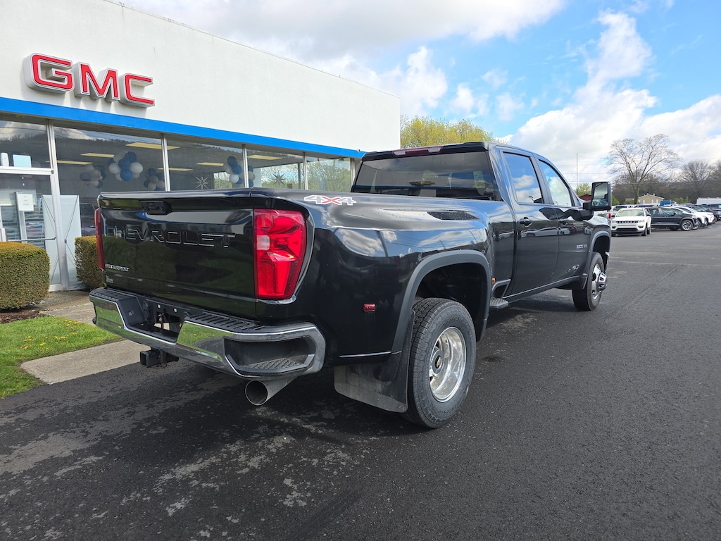 Used 2021 Chevrolet Silverado 3500HD LT Truck Crew Cab