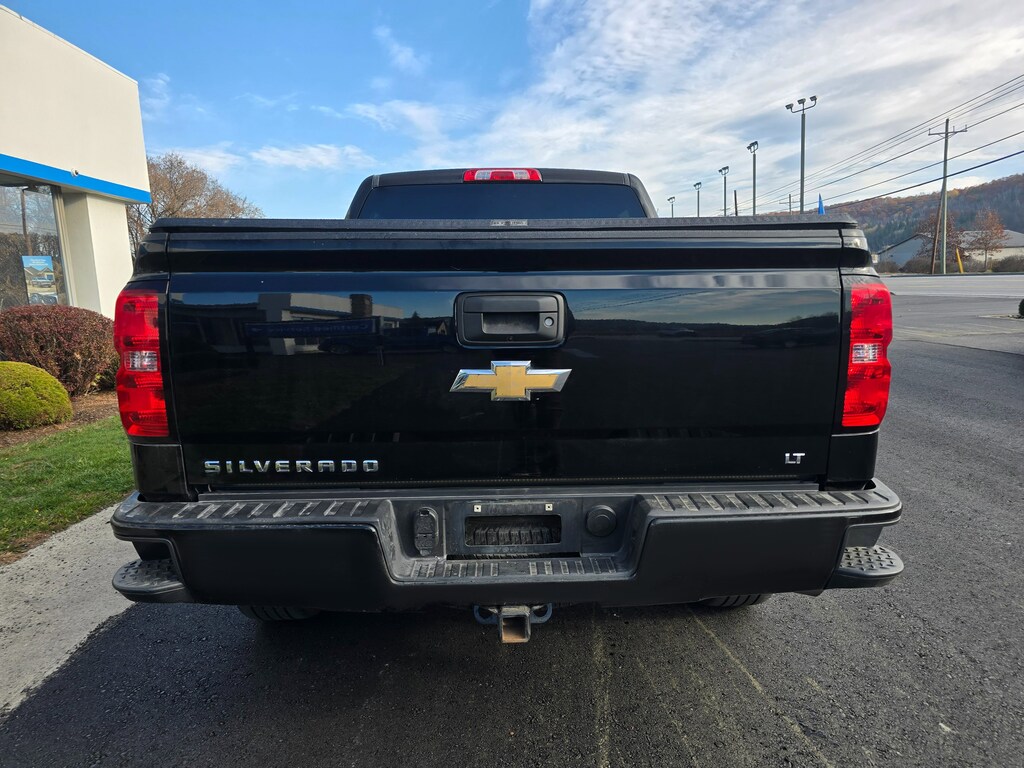 Used 2017 Chevrolet Silverado 1500 LT Truck Crew Cab
