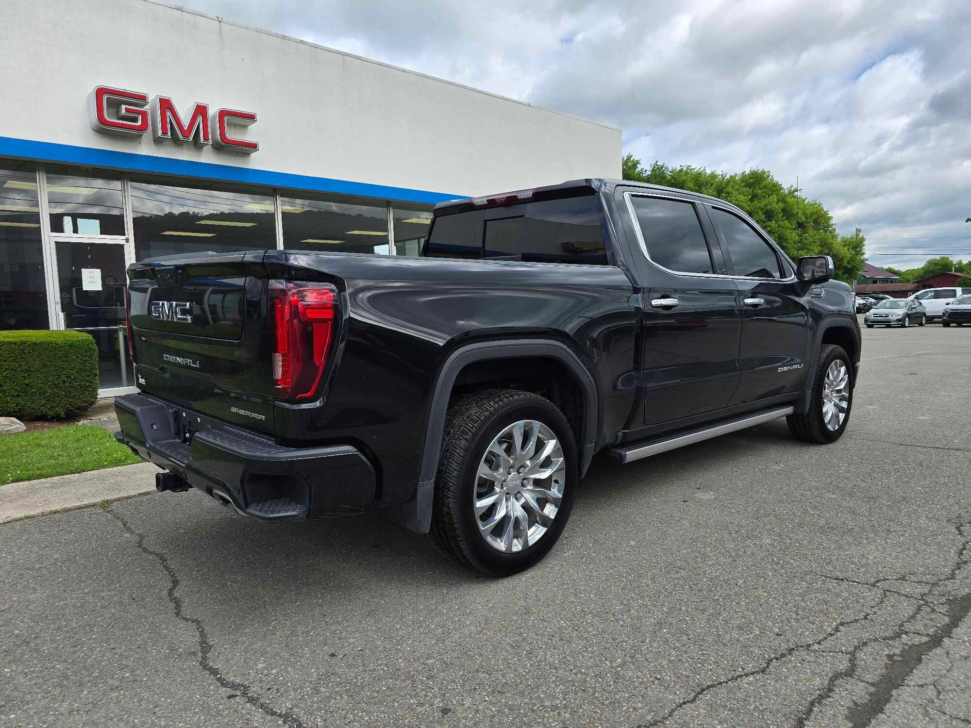 2024 Gmc Sierra 1500 Denali Ultimate photo 3
