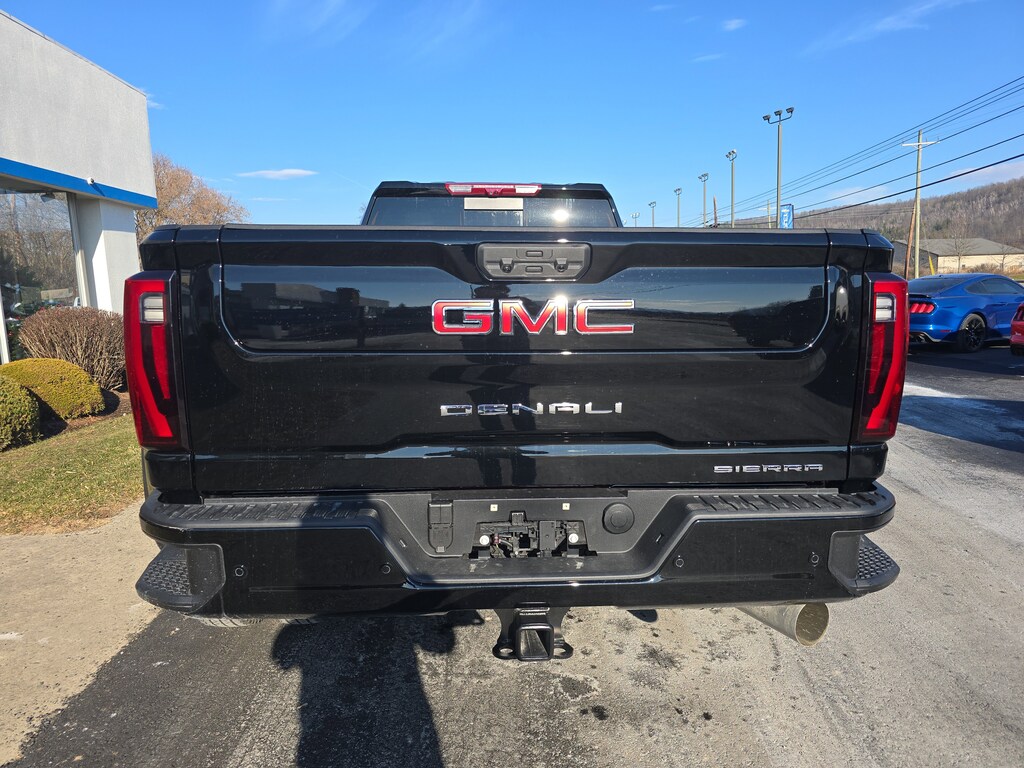 New 2026 GMC Sierra 3500 HD Denali Truck Crew Cab