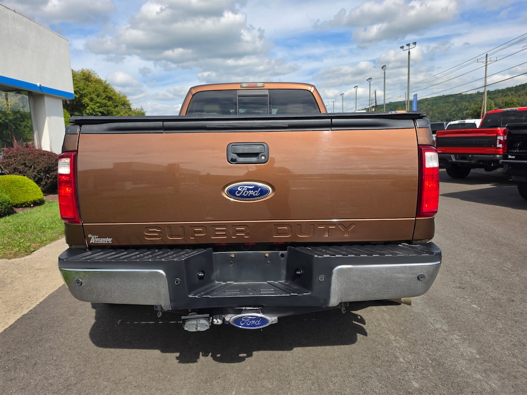 Used 2011 Ford F-350SD Lariat Truck Crew Cab
