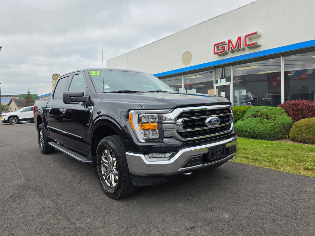 Used 2021 Ford F-150 XLT Truck SuperCrew Cab