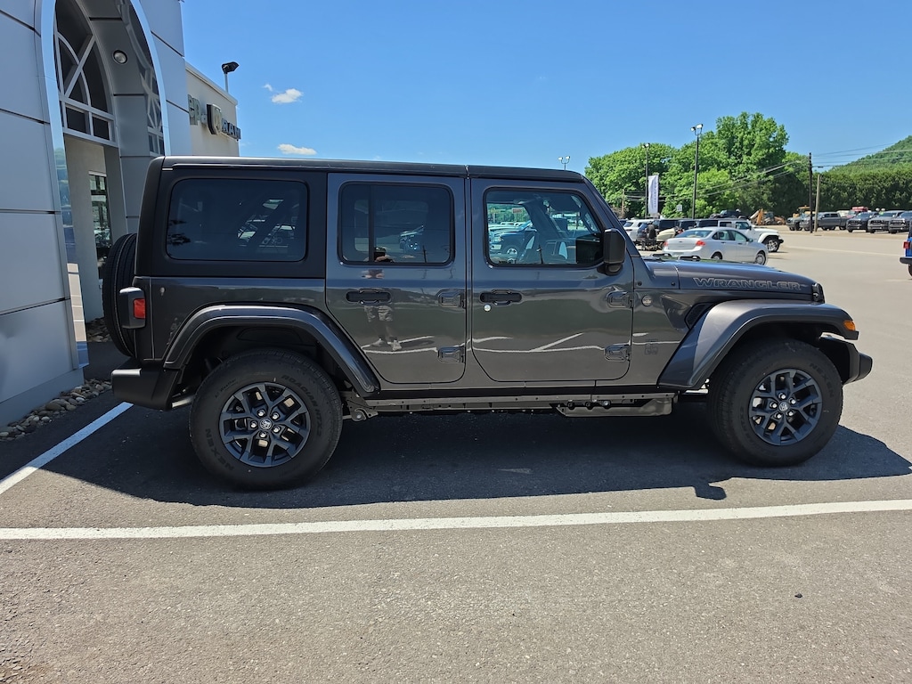 New 2026 Jeep Wrangler 4-DOOR 85TH ANNIVERSARY EDITION Sport Utility