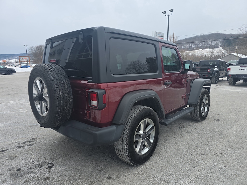 Used 2021 Jeep Wrangler Sport SUV