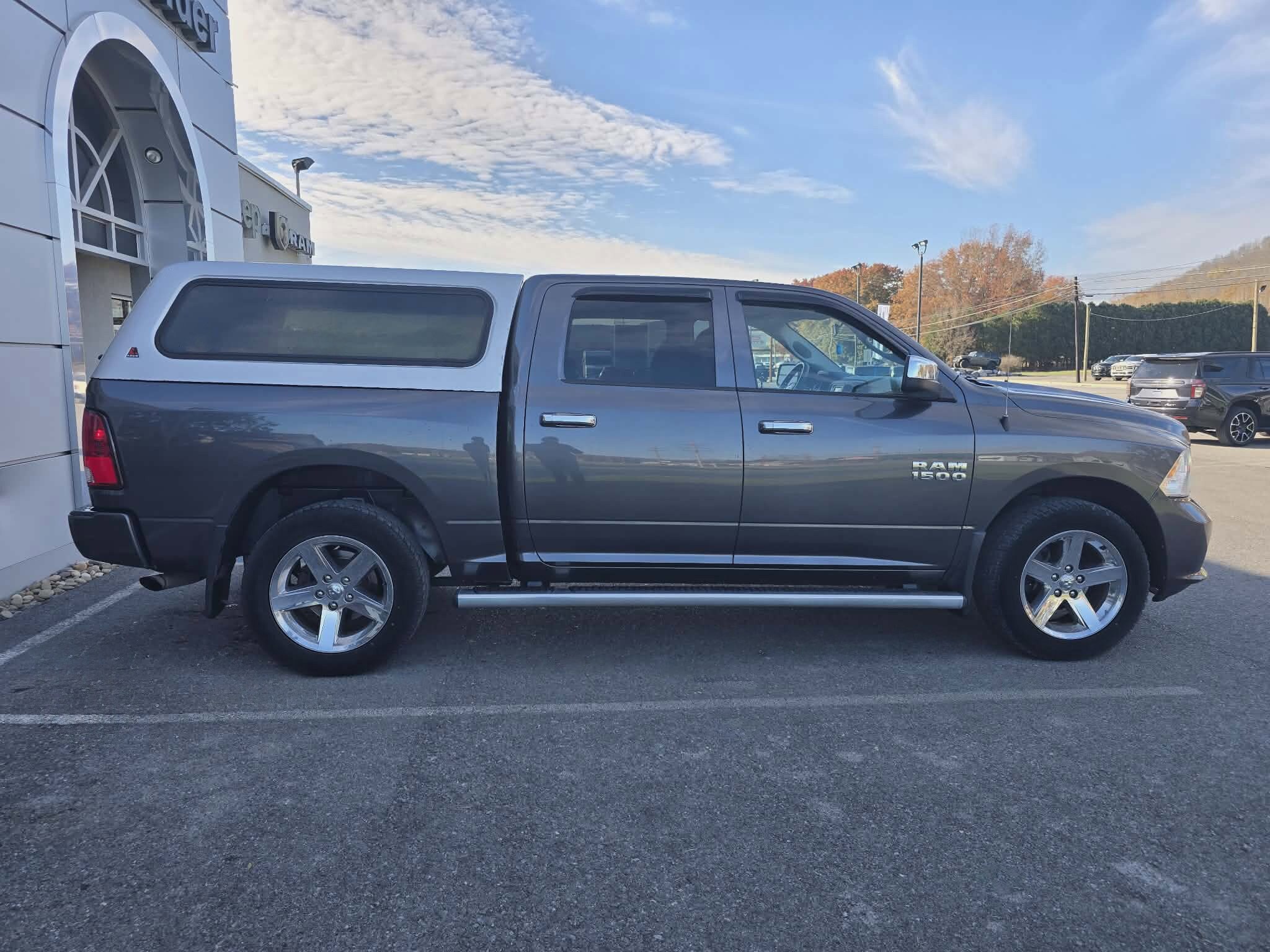 2017 Ram 1500 Express photo 2