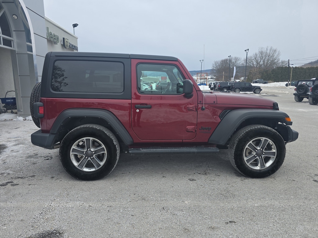 Used 2021 Jeep Wrangler Sport SUV