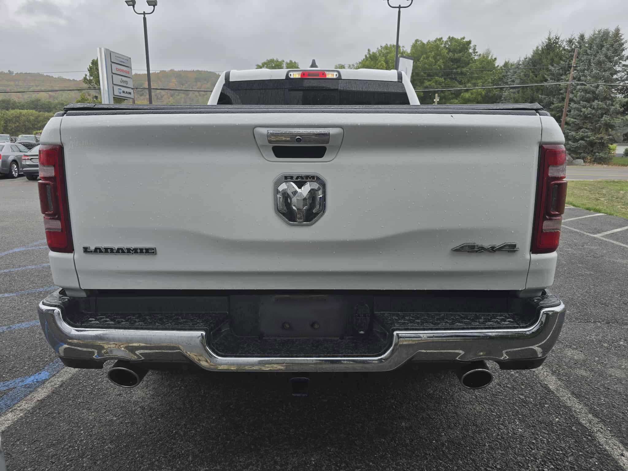2021 Ram 1500 Laramie photo 2