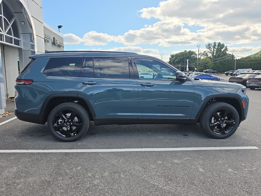 New 2027 Jeep Grand Cherokee L LIMITED 4X4 Sport Utility