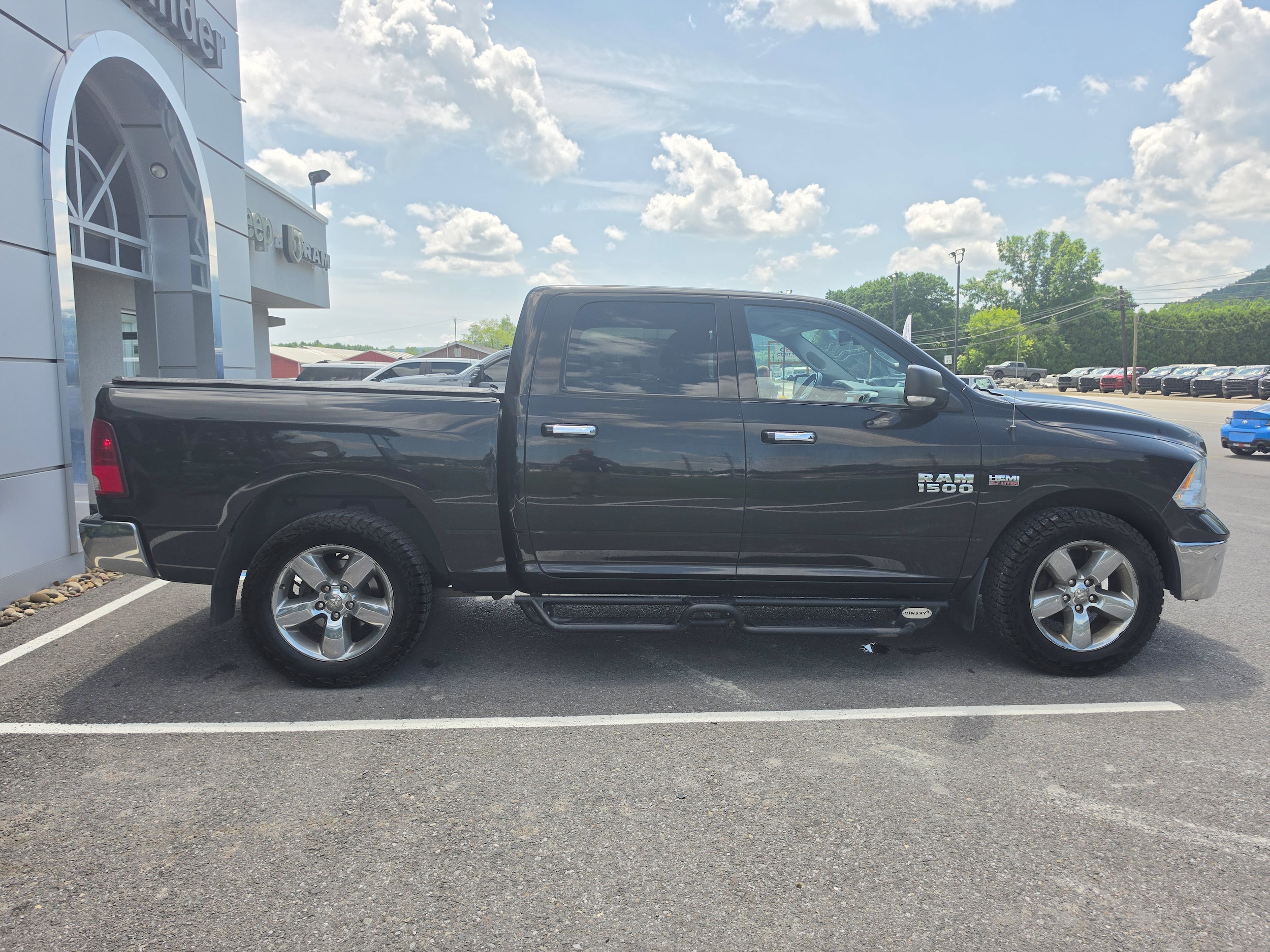Used 2017 RAM Ram 1500 Pickup Big Horn with VIN 3C6RR7LT0HG709019 for sale in Mansfield, PA
