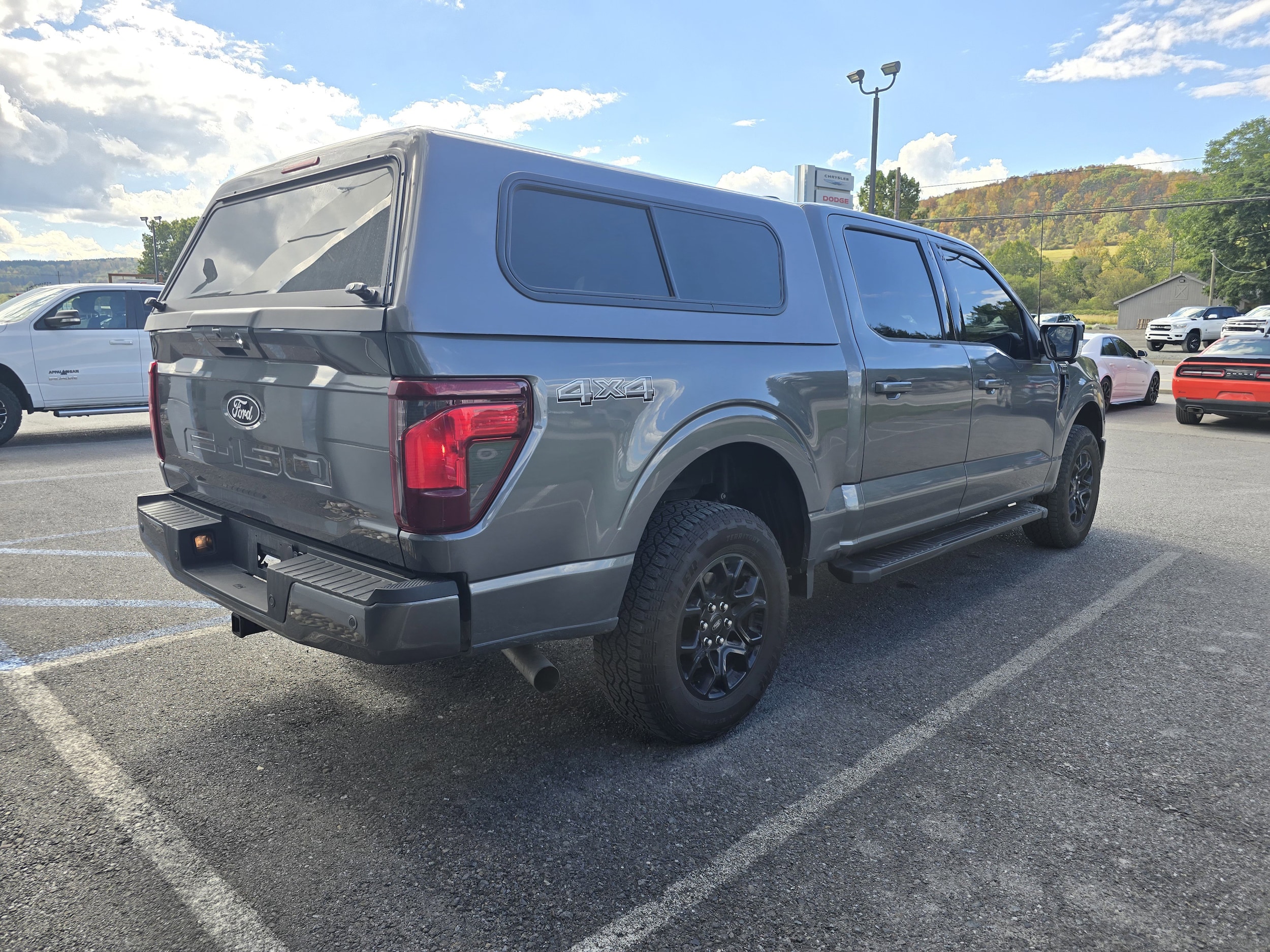 2024 Ford F-150 XLT photo 2