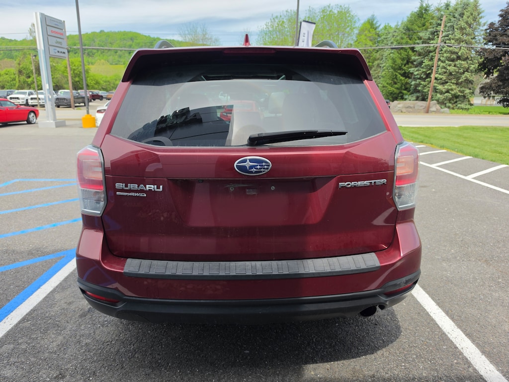 Used 2018 Subaru Forester 2.5i Premium SUV