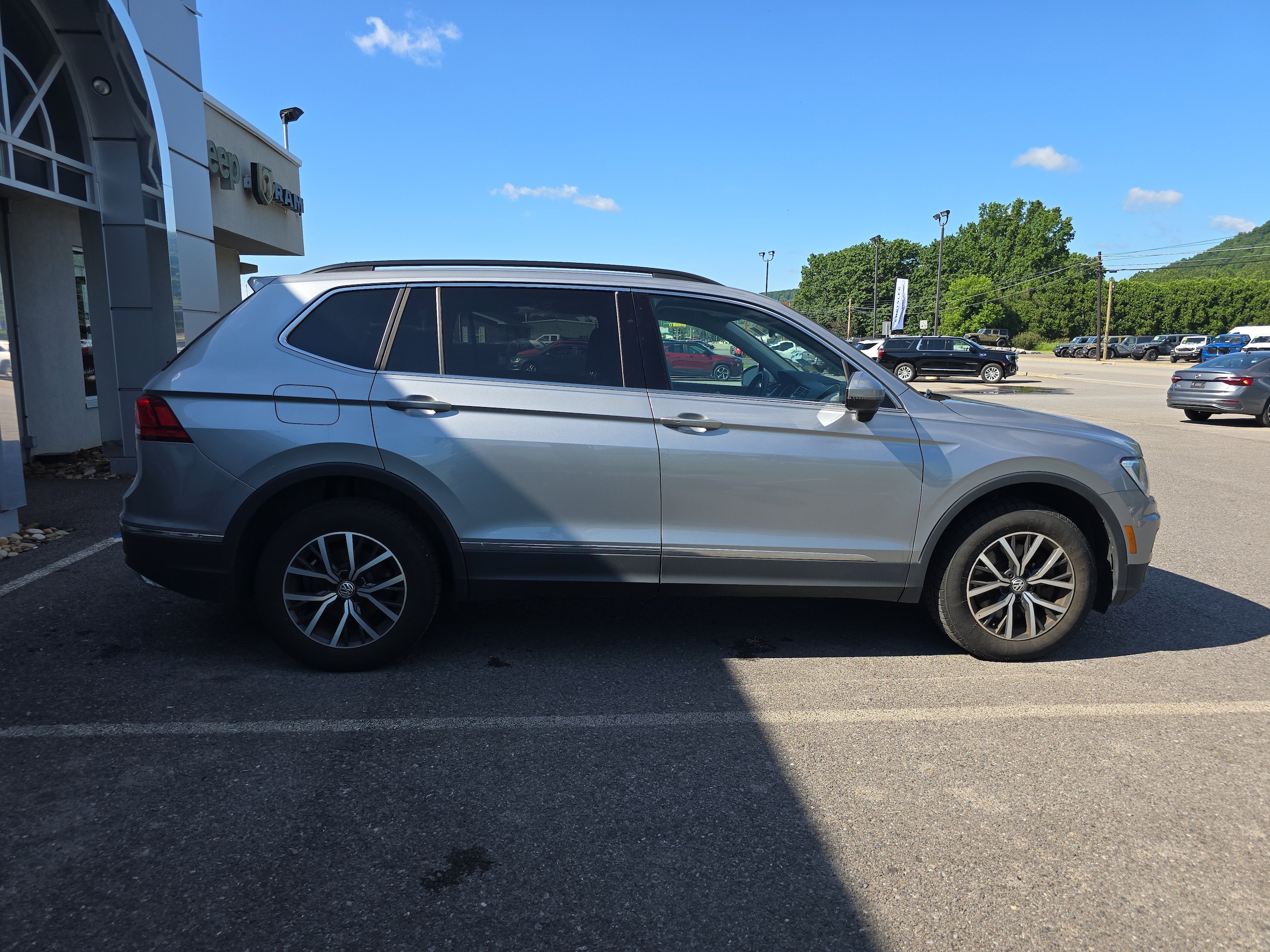 Used 2020 Volkswagen Tiguan SE with VIN 3VV2B7AX4LM120717 for sale in Mansfield, PA