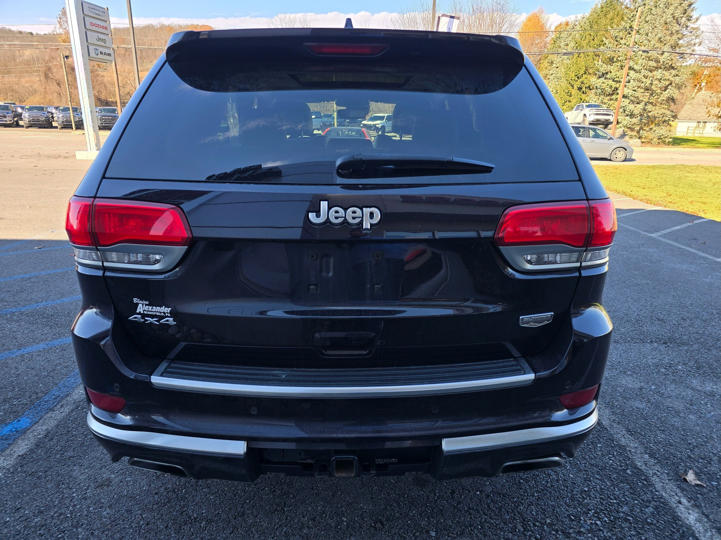 2019 Jeep Grand Cherokee Summit photo 4