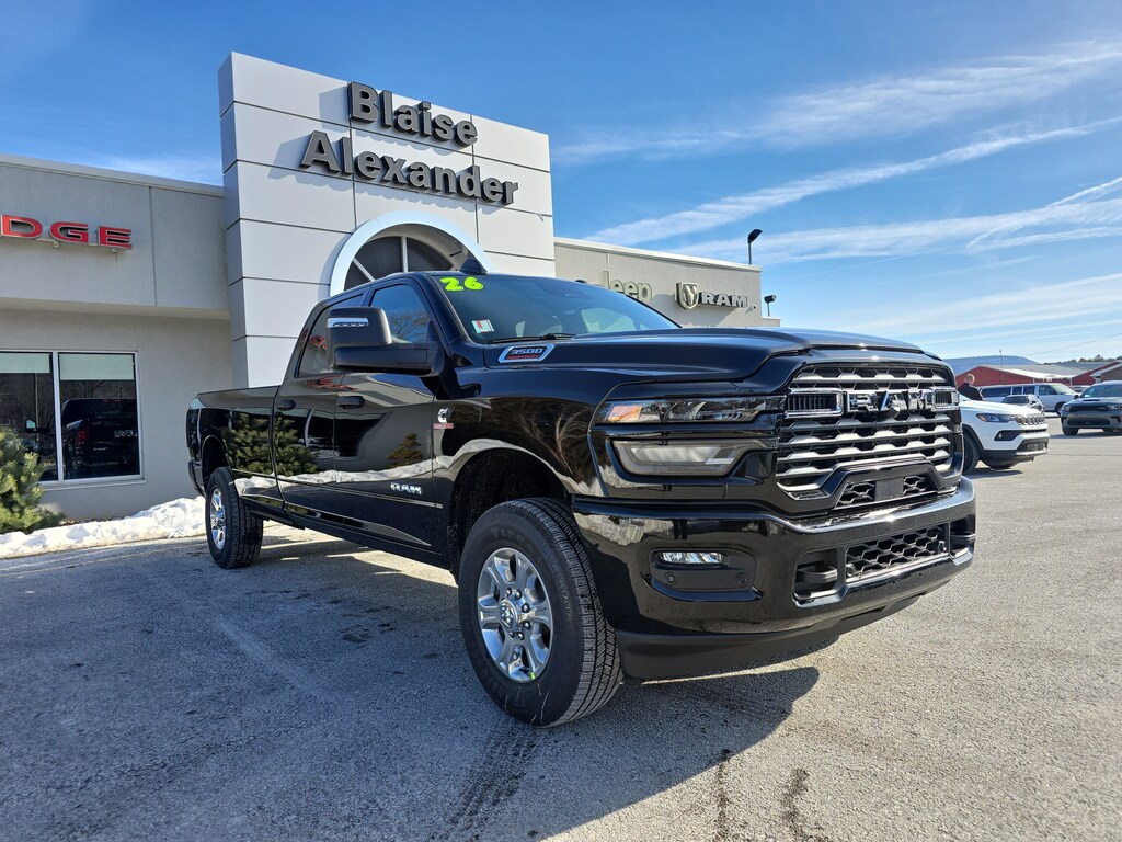 New 2026 Ram 3500 BIG HORN CREW CAB 4X4 8' BOX Pickup