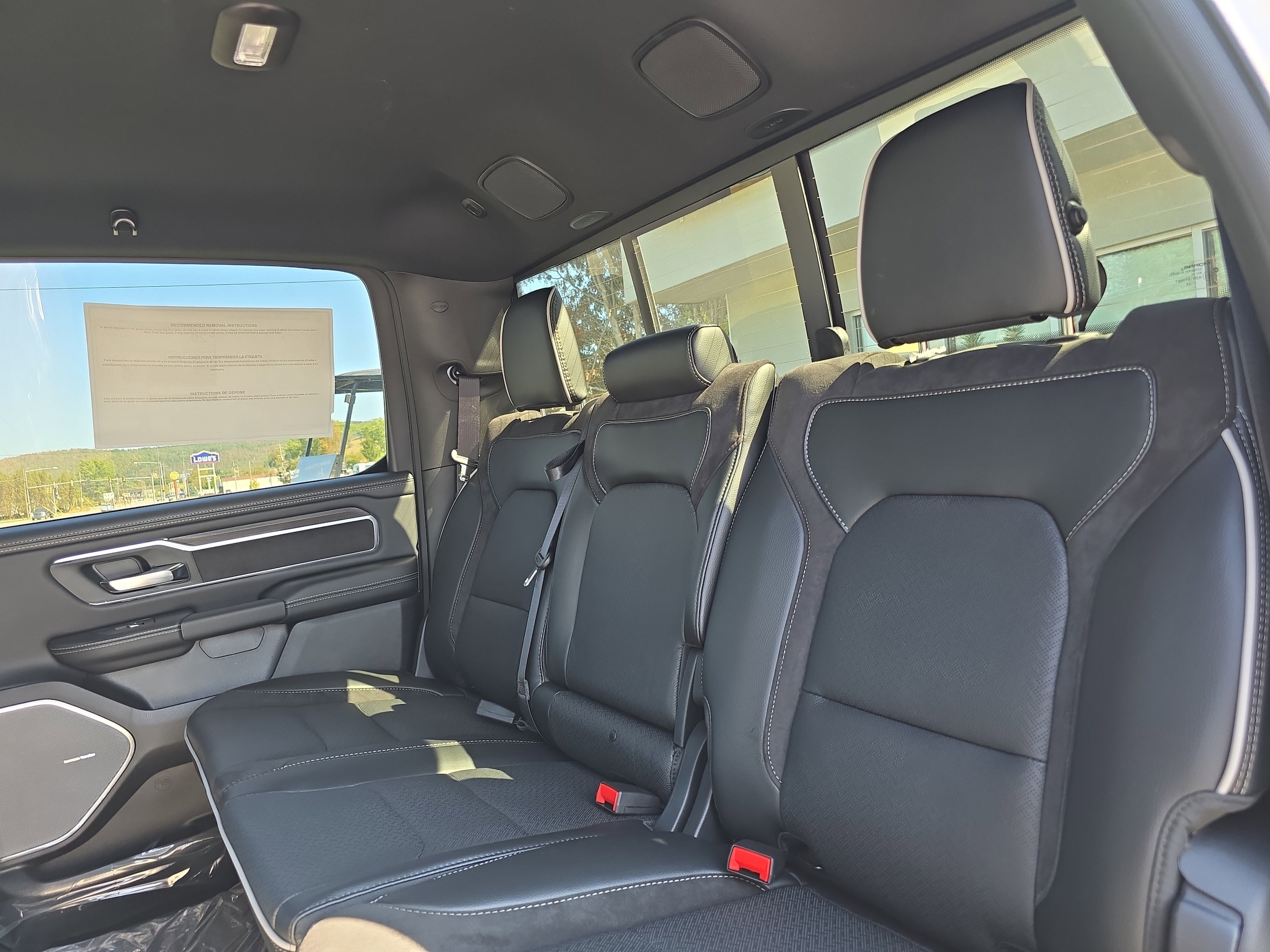 2026 RAM 1500 Laramie - Photo 14
