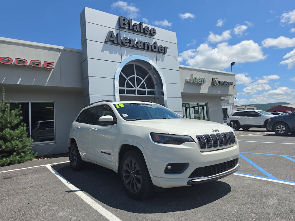 Used 2019 Jeep Cherokee Limited 4x4 SUV
