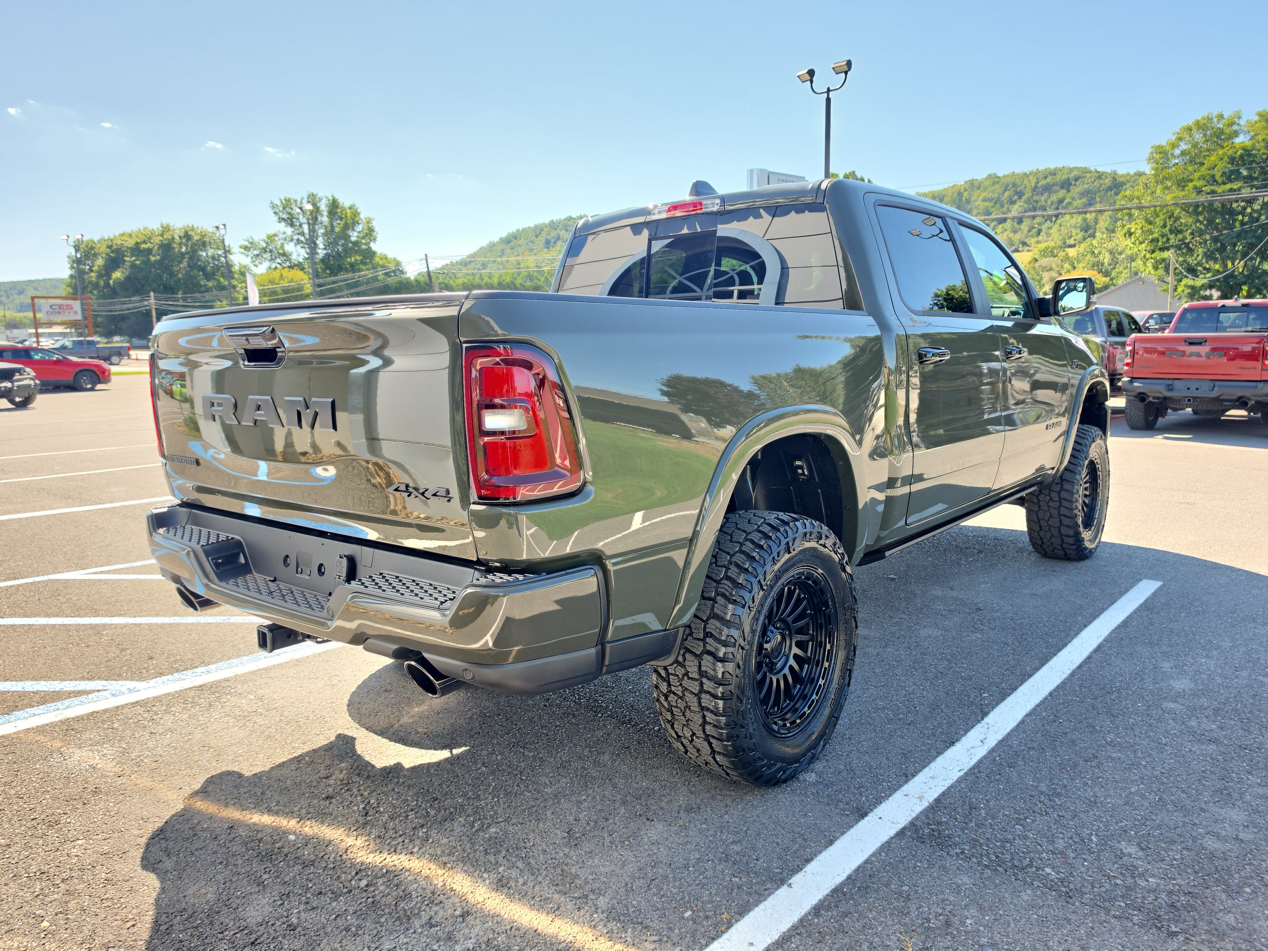 New 2026 Ram 1500 BIGHORN/LONESTAR CREW 4X4 Pickup