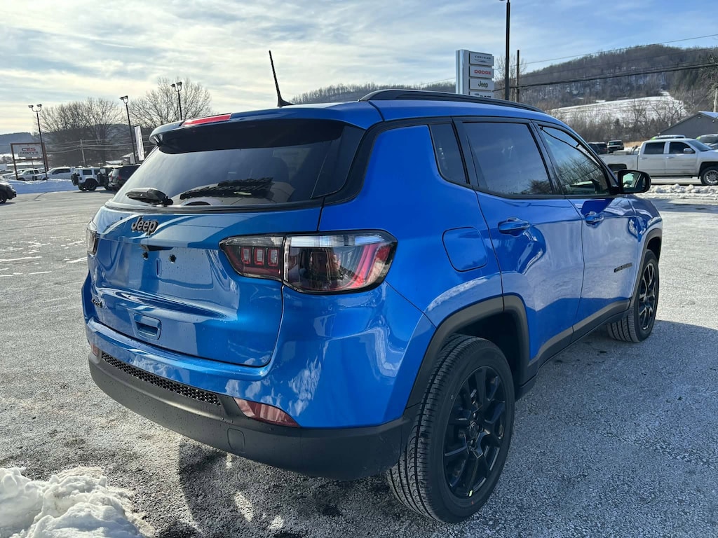 New 2026 Jeep Compass LATITUDE ALTITUDE 4X4 Sport Utility
