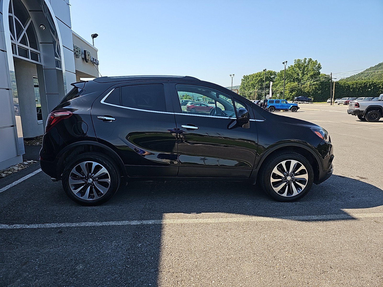 Used 2022 Buick Encore Preferred with VIN KL4CJESM7NB533847 for sale in Mansfield, PA