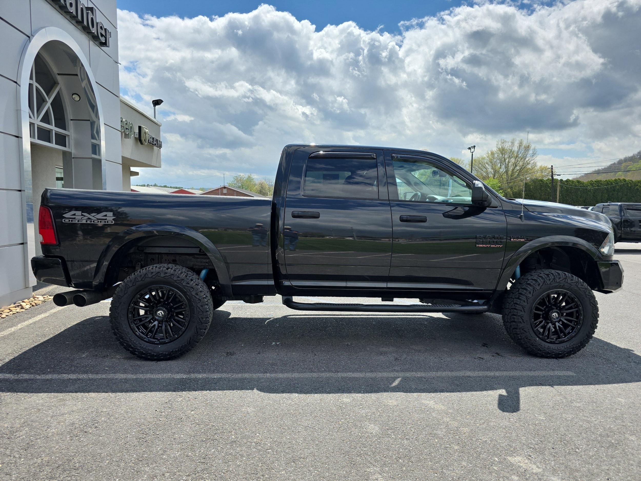 Used 2017 RAM Ram 2500 Pickup Big Horn/Lone Star with VIN 3C6UR5DJ6HG554925 for sale in Mansfield, PA
