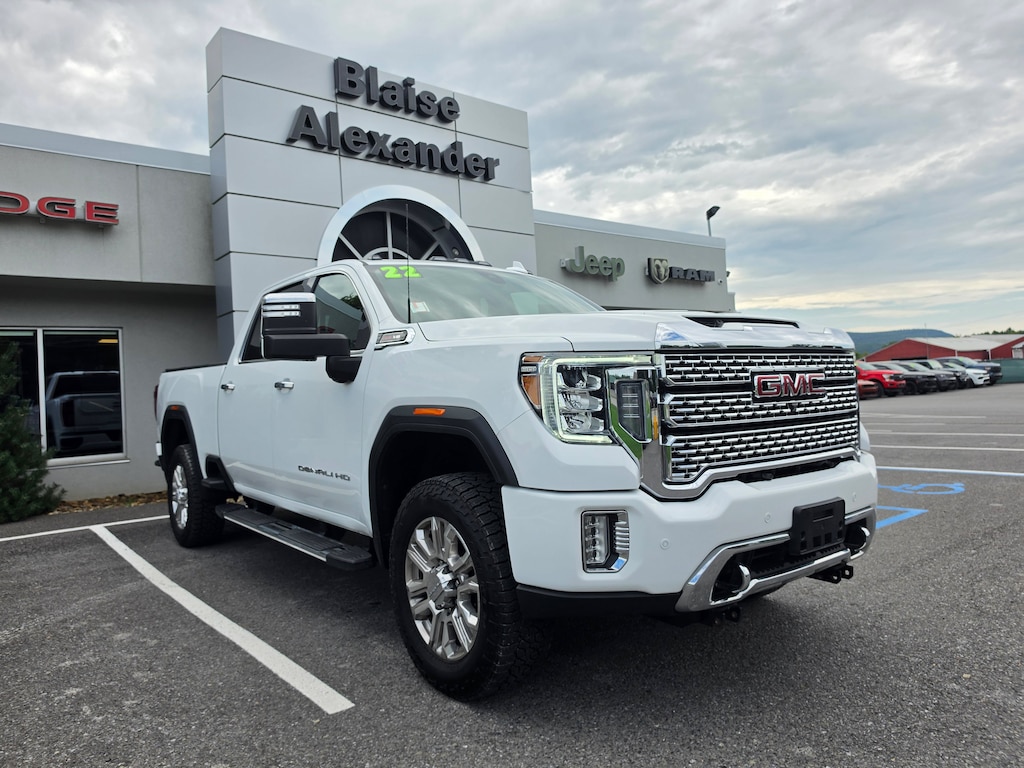 Used 2022 GMC Sierra 2500HD Denali Truck Crew Cab