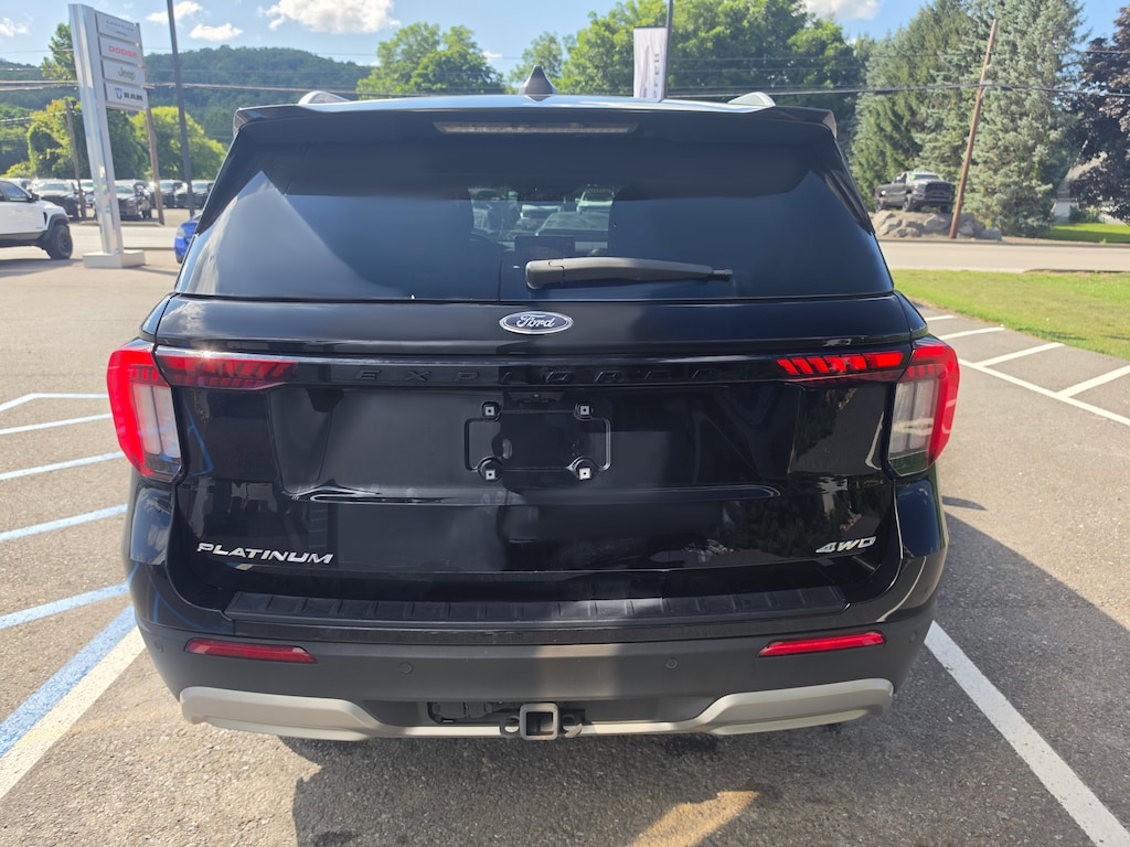 Used 2025 Ford Explorer Platinum SUV