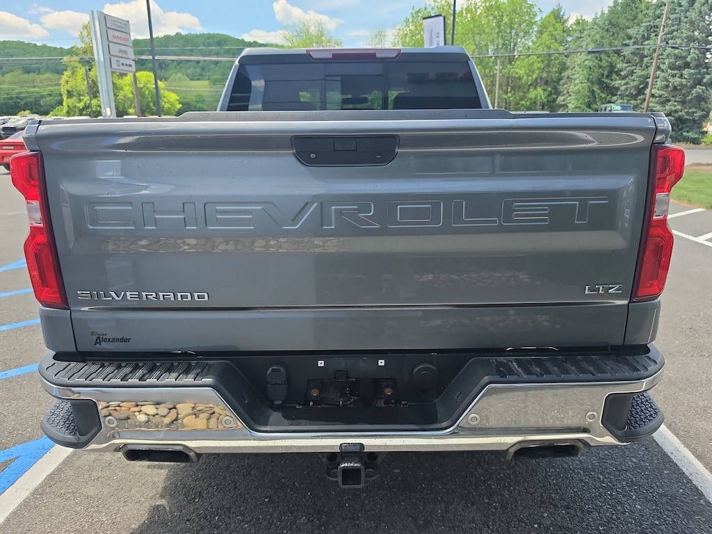 Used 2020 Chevrolet Silverado 1500 LTZ Truck Crew Cab