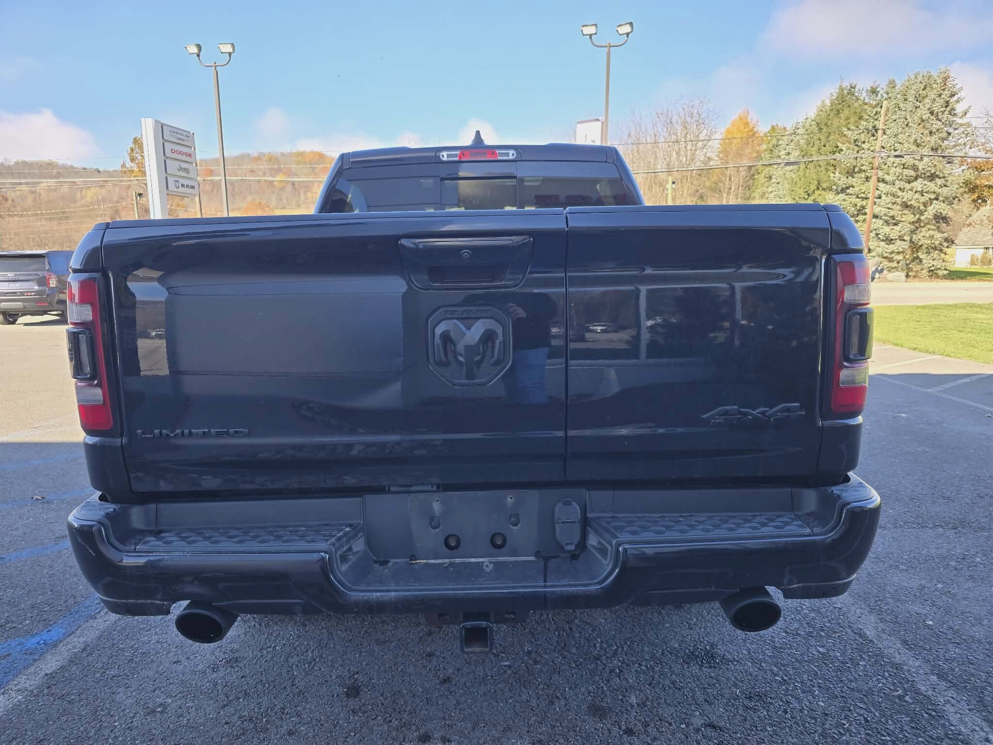 2020 Ram 1500 Limited photo 3