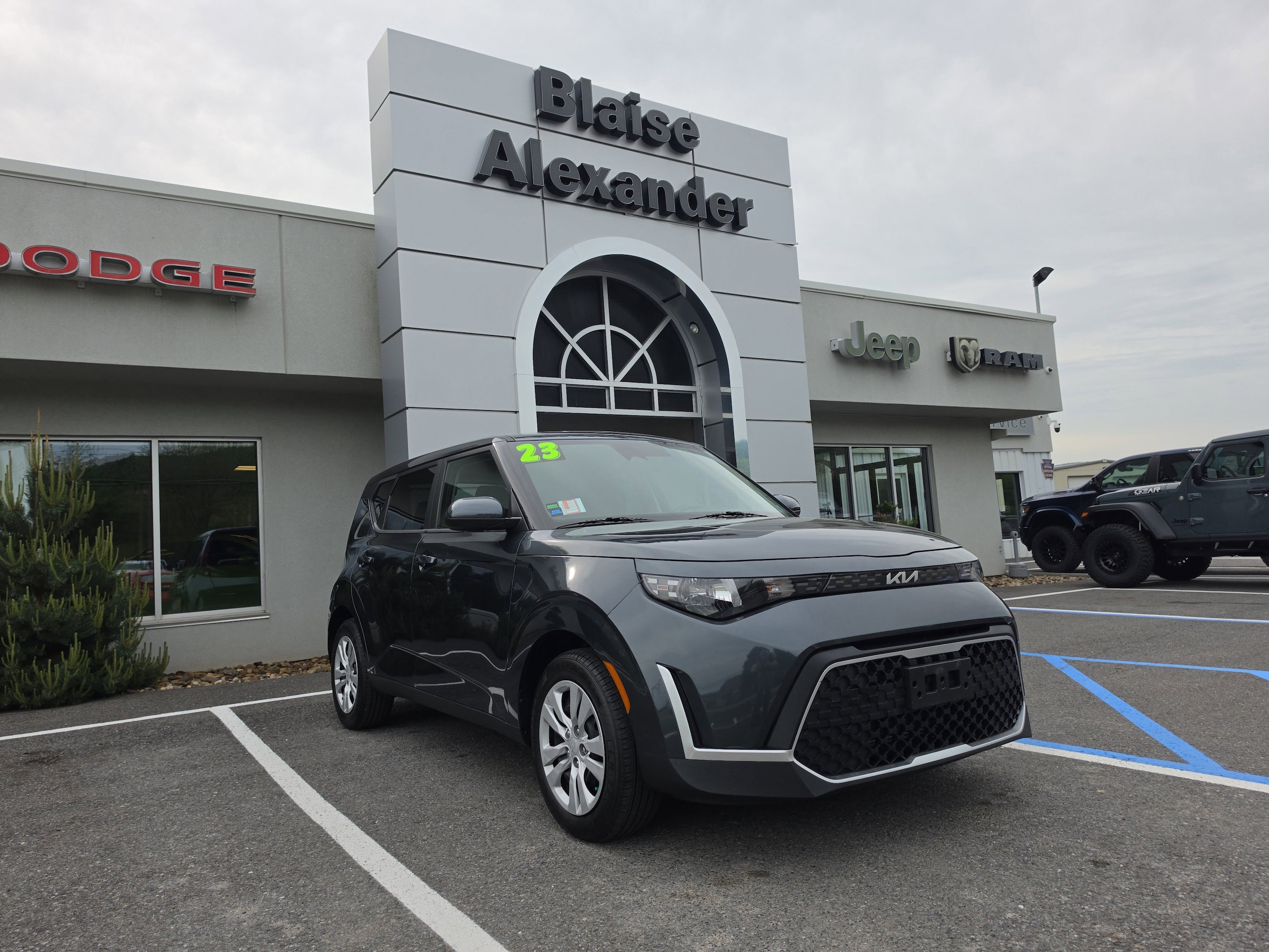 2023 Kia Soul 2.0L LX IVT's photo