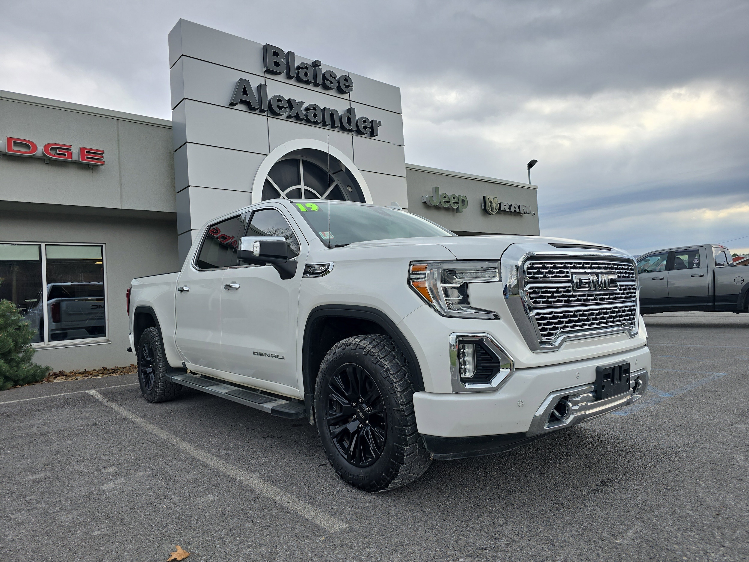 2019 GMC Sierra 1500 Denali Denali's photo