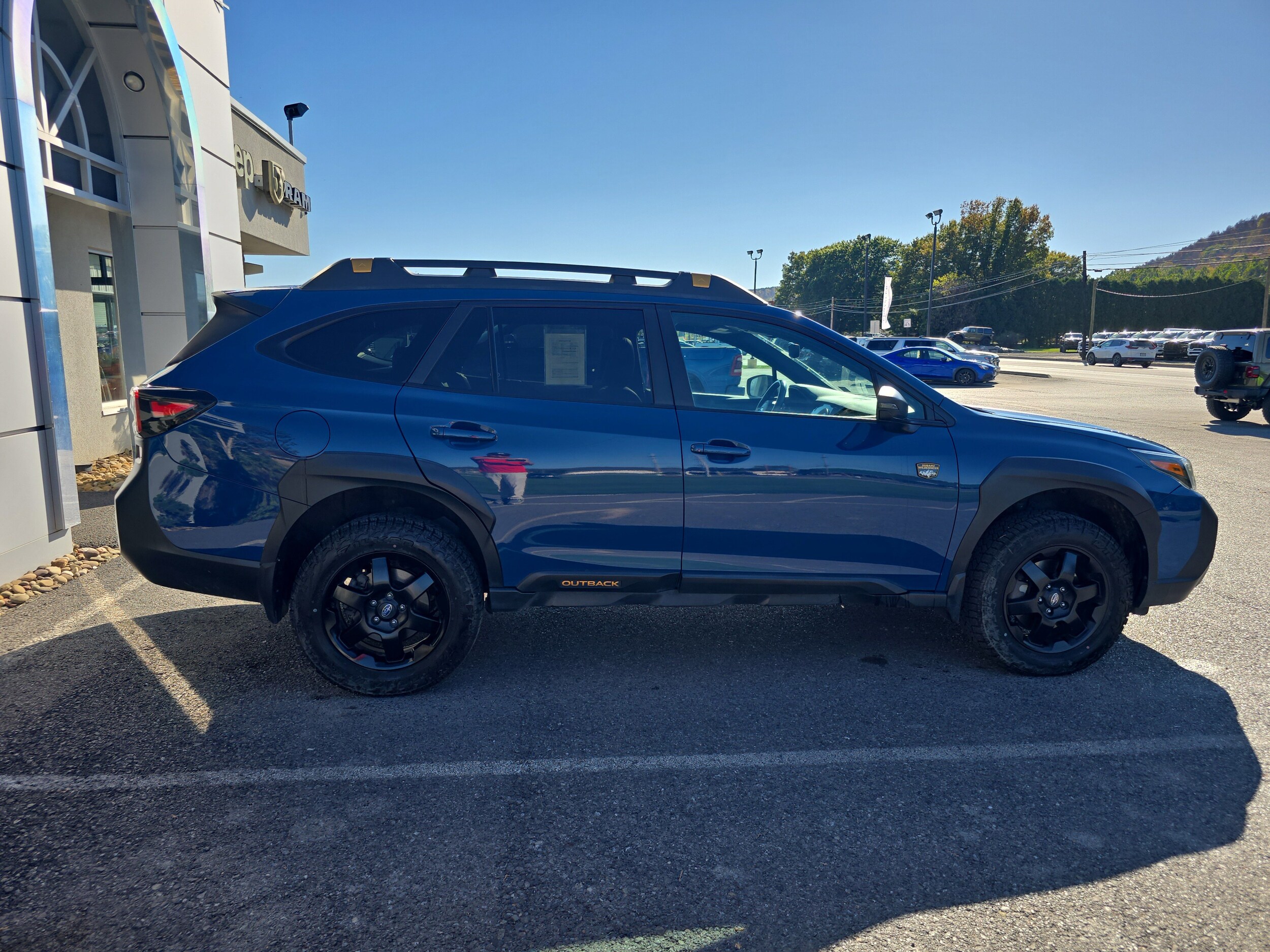 2022 Subaru Outback Wilderness photo 2