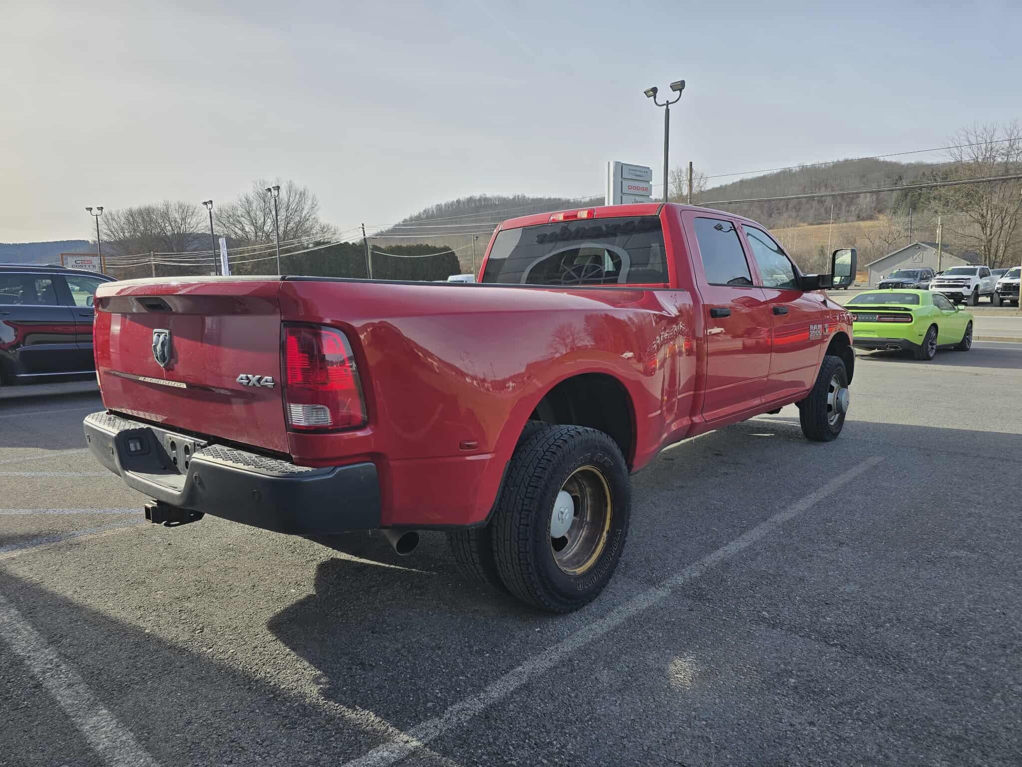 2018 Ram 3500 Tradesman photo 3