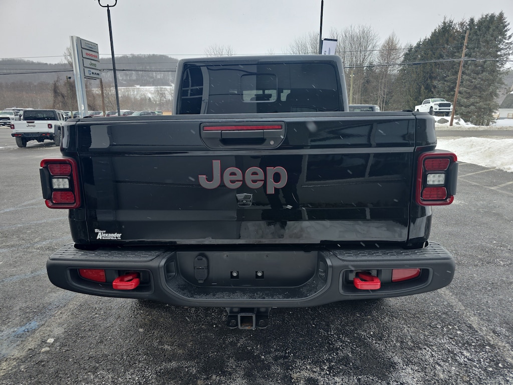 Used 2022 Jeep Gladiator Rubicon Truck Crew Cab