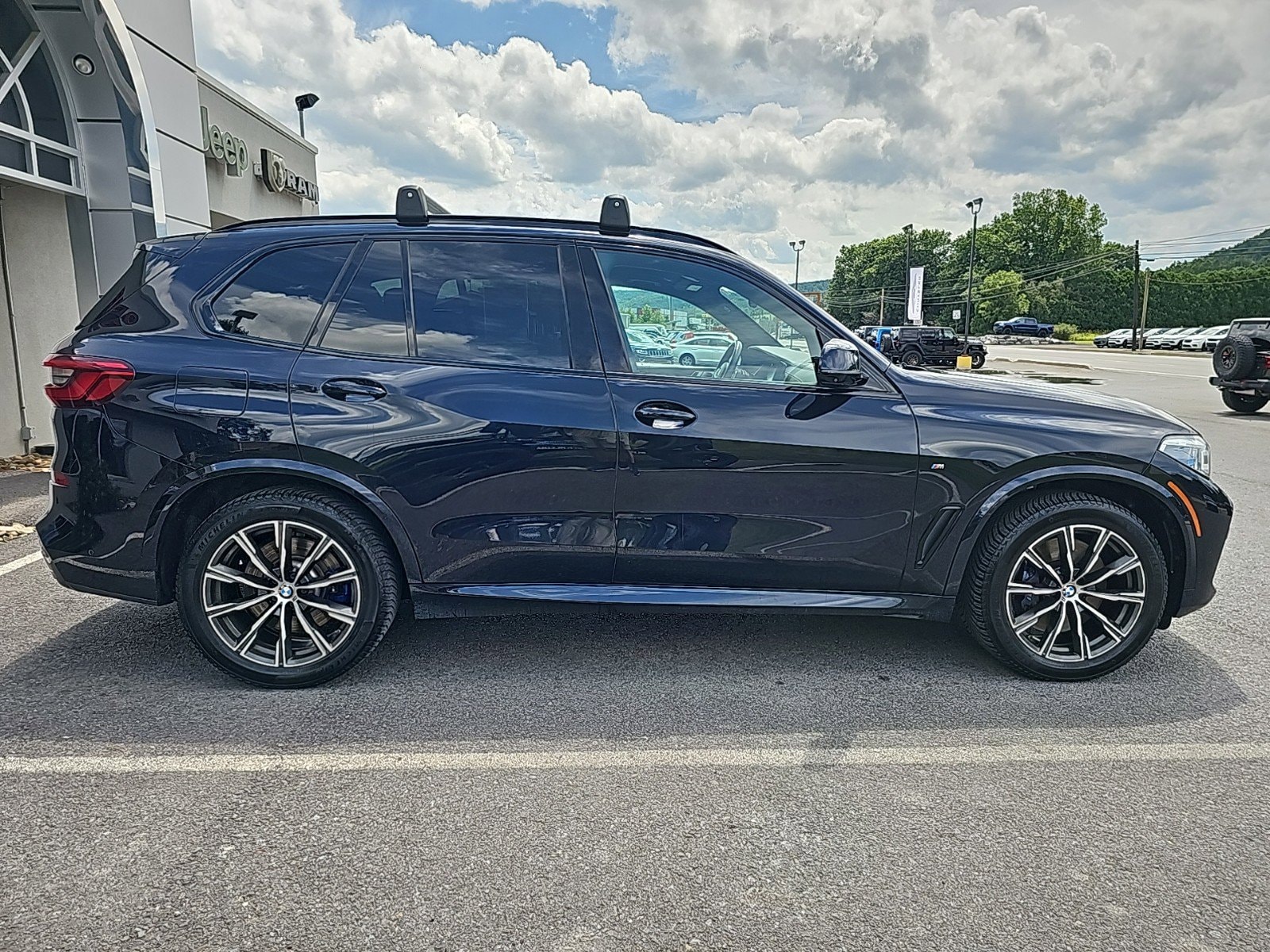 Used 2019 BMW X5 50i with VIN 5UXJU2C55KLB15322 for sale in Mansfield, PA