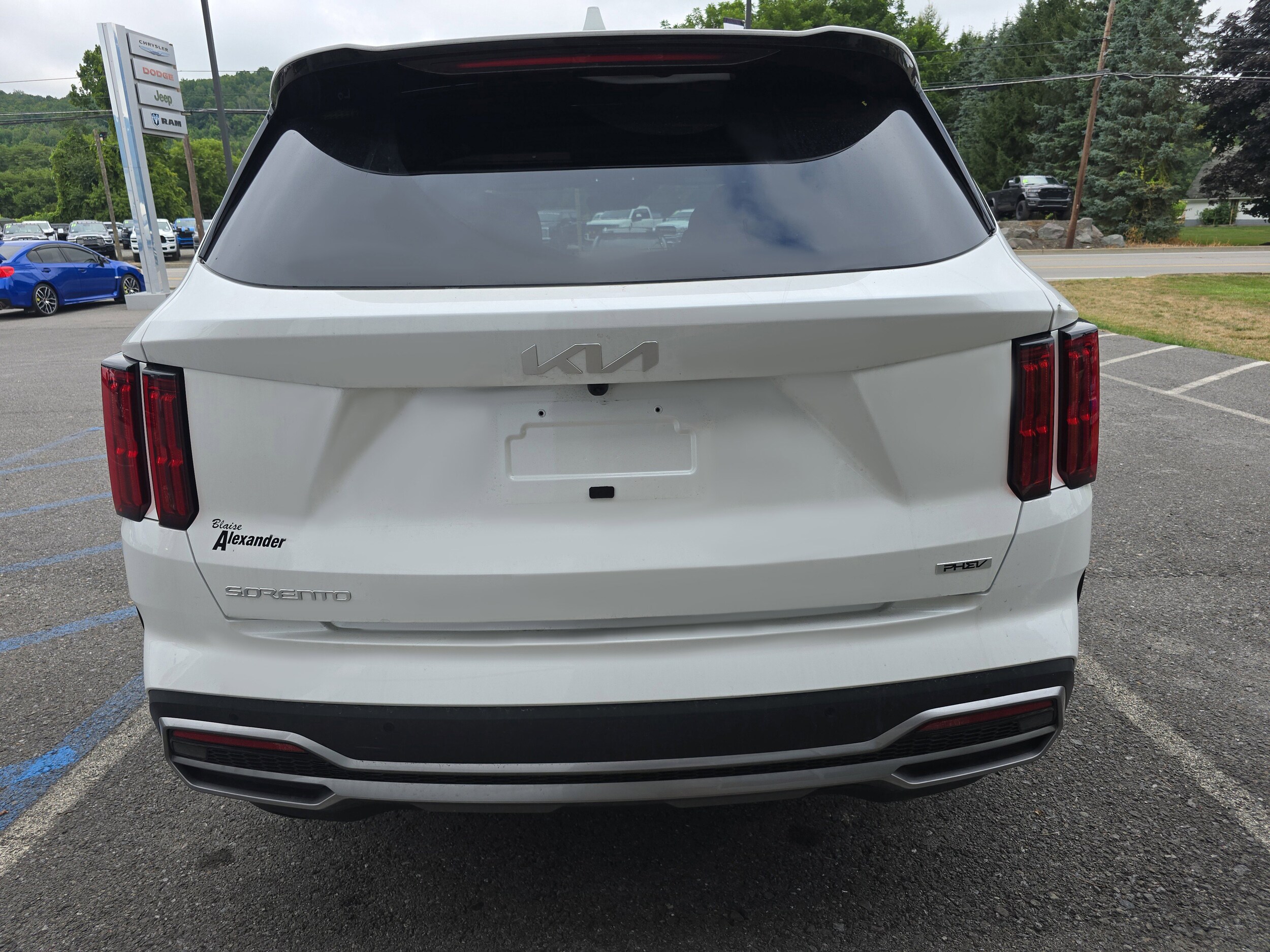 2023 Kia Sorento Plug-In Hybrid SX Prestige photo 3