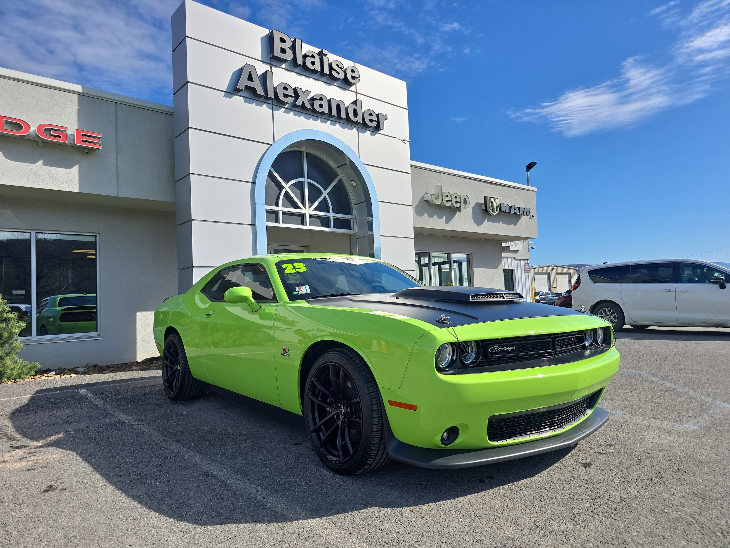 2023 Dodge Challenger R/T Scat Pack's photo