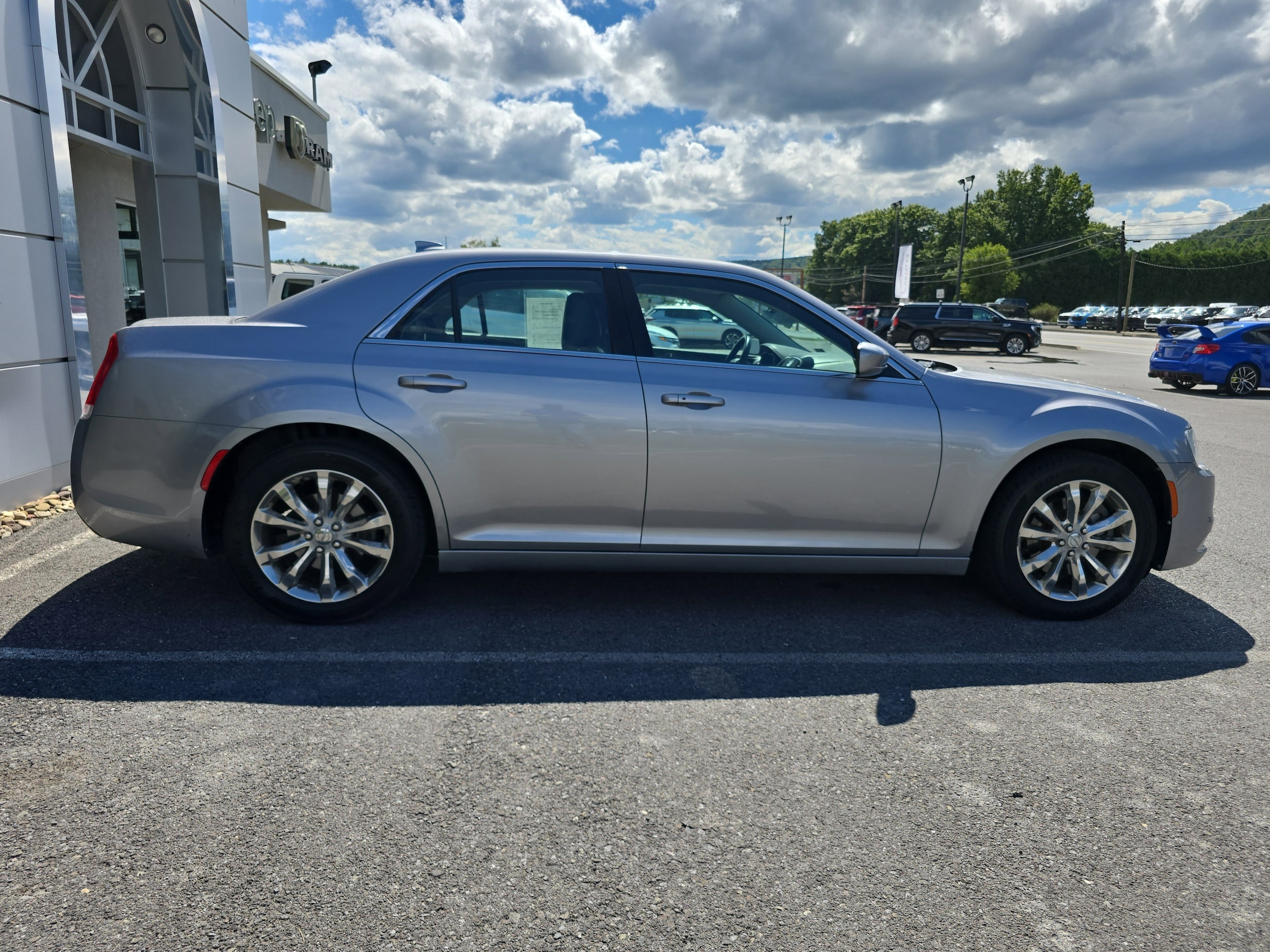 Used 2015 Chrysler 300 Limited with VIN 2C3CCARG2FH883179 for sale in Mansfield, PA