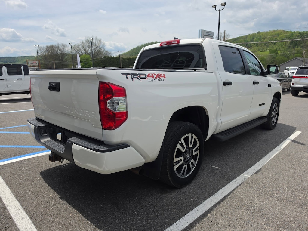 Used 2021 Toyota Tundra 4WD SR5 5.7L V8 Truck CrewMax