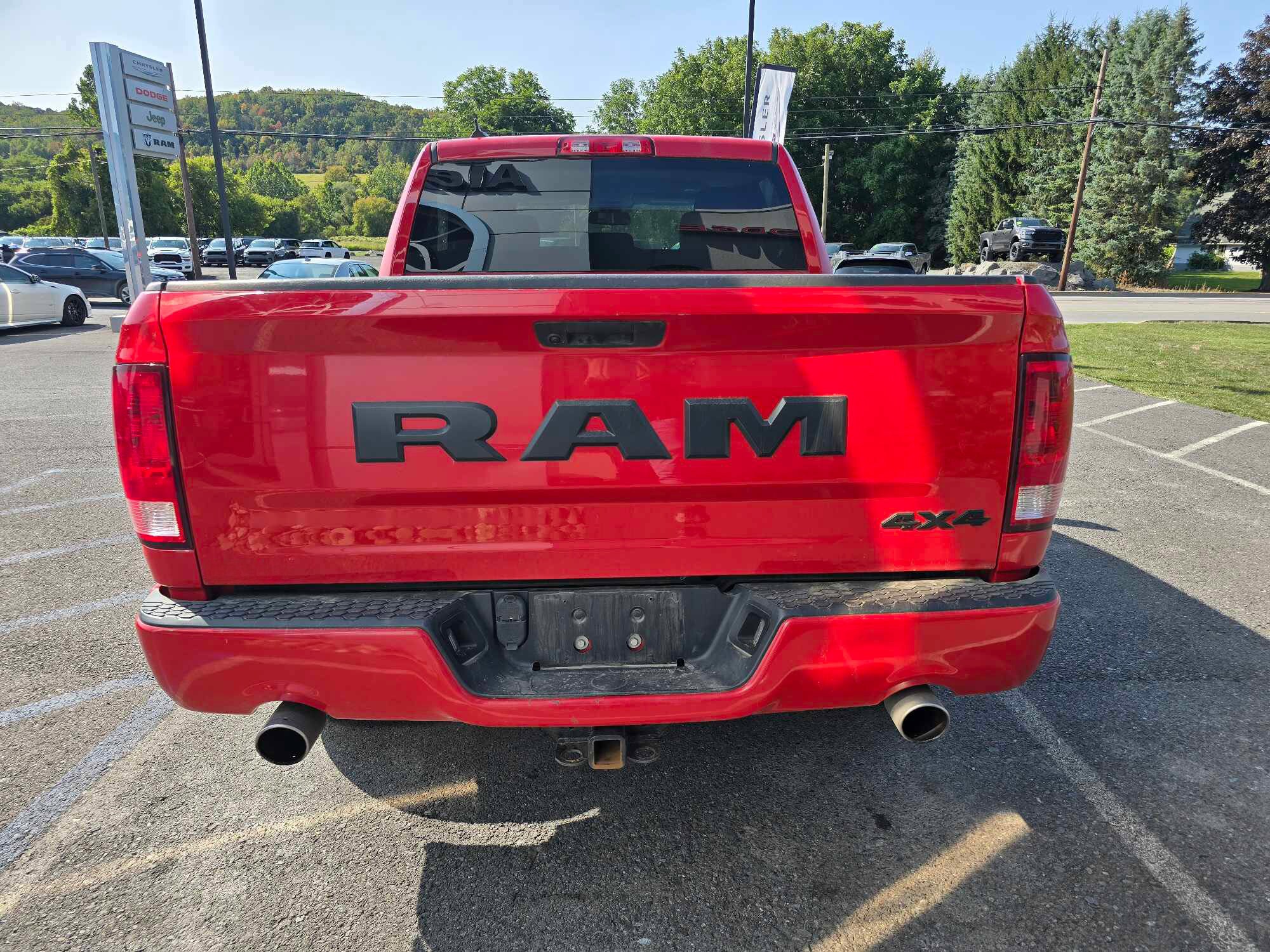 2020 Ram 1500 Classic Tradesman Express photo 4