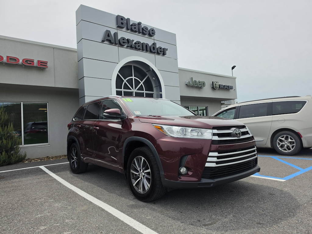 Used 2018 Toyota Highlander XLE V6 SUV