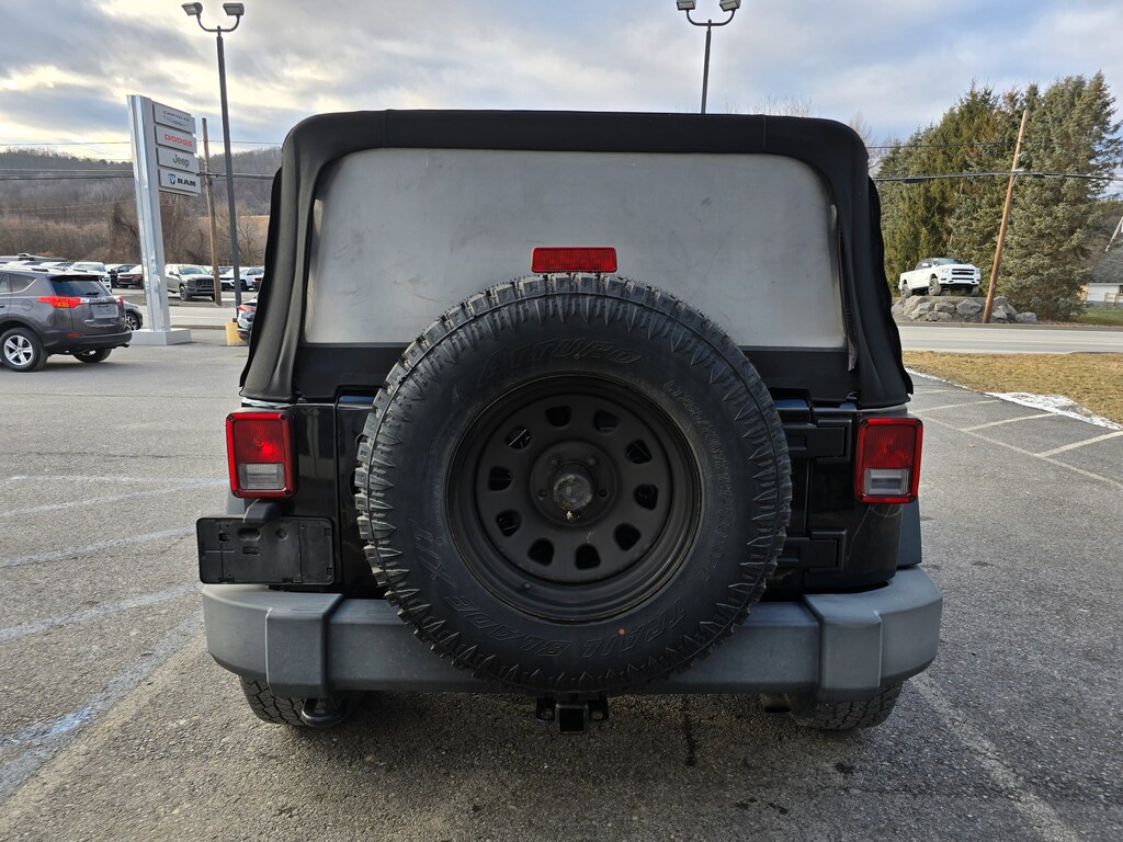 Used 2018 Jeep Wrangler JK Sport 4x4 SUV