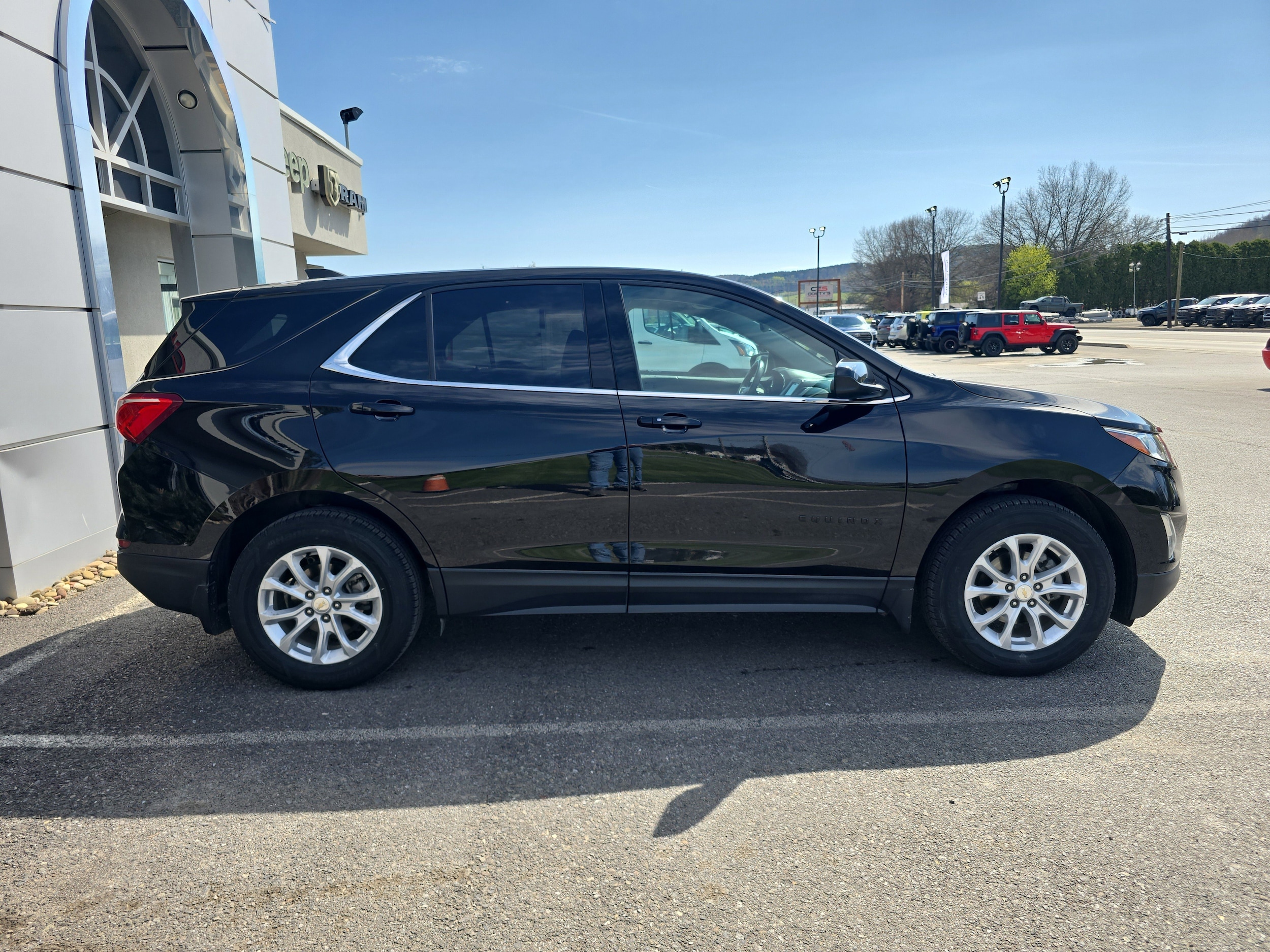 Used 2020 Chevrolet Equinox LT with VIN 3GNAXUEV9LL201485 for sale in Mansfield, PA