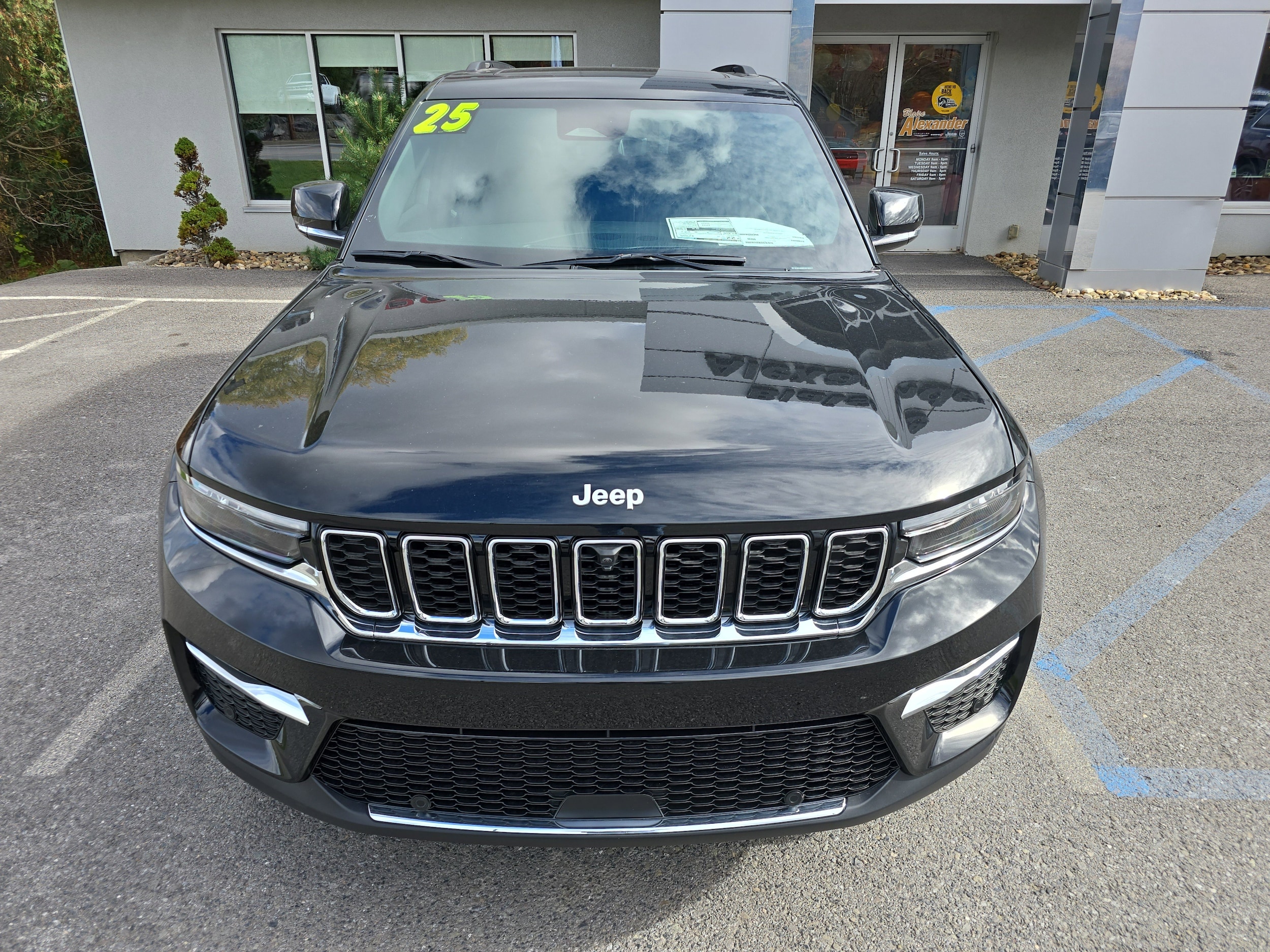2025 Jeep Grand Cherokee Limited - Photo 9