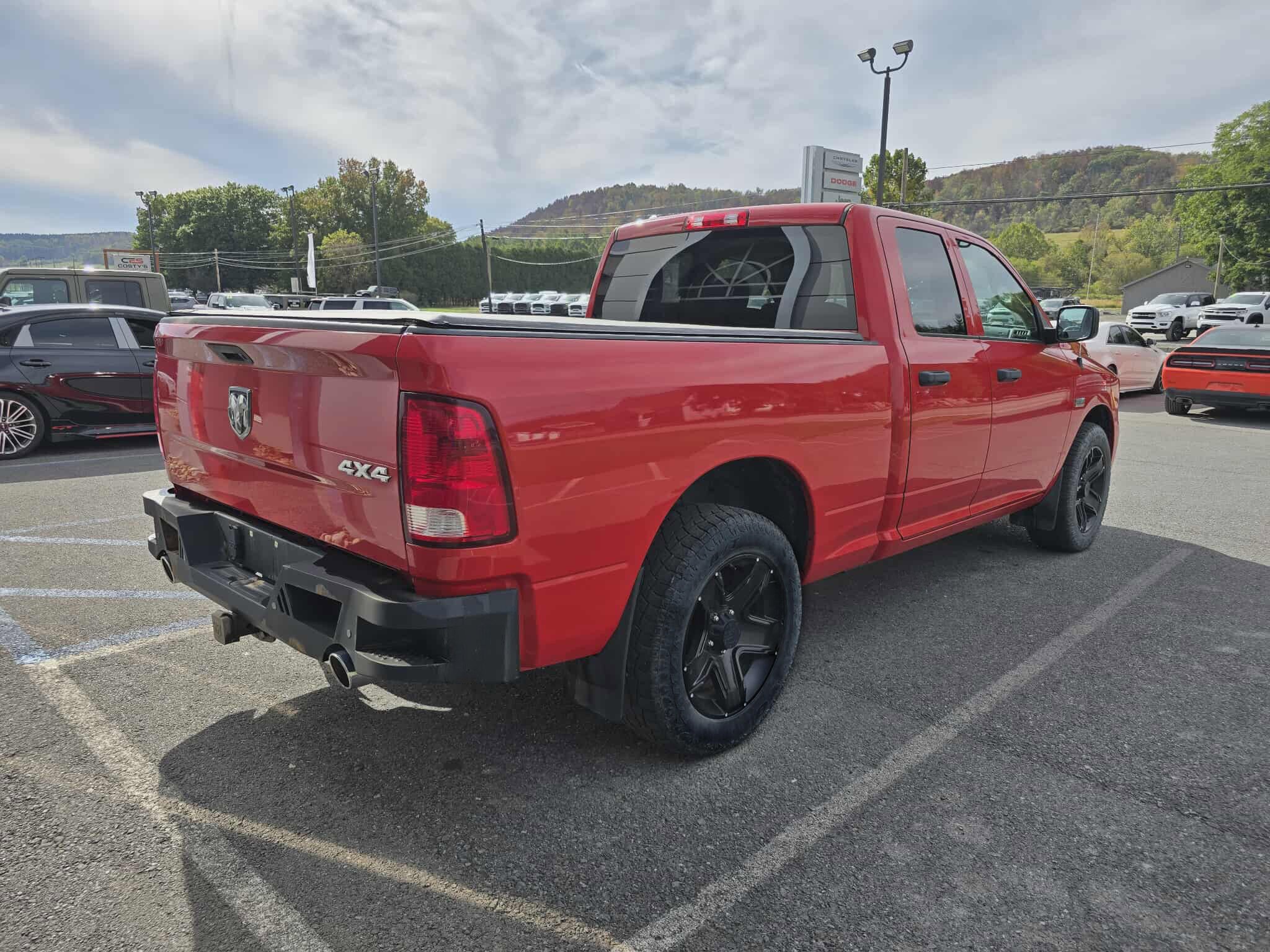2017 Ram 1500 Express photo 2