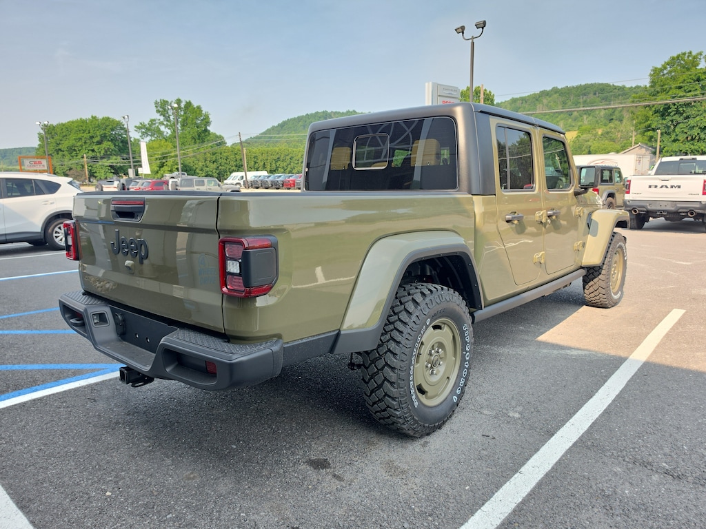 New 2026 Jeep Gladiator WILLYS '41 4X4 Pickup